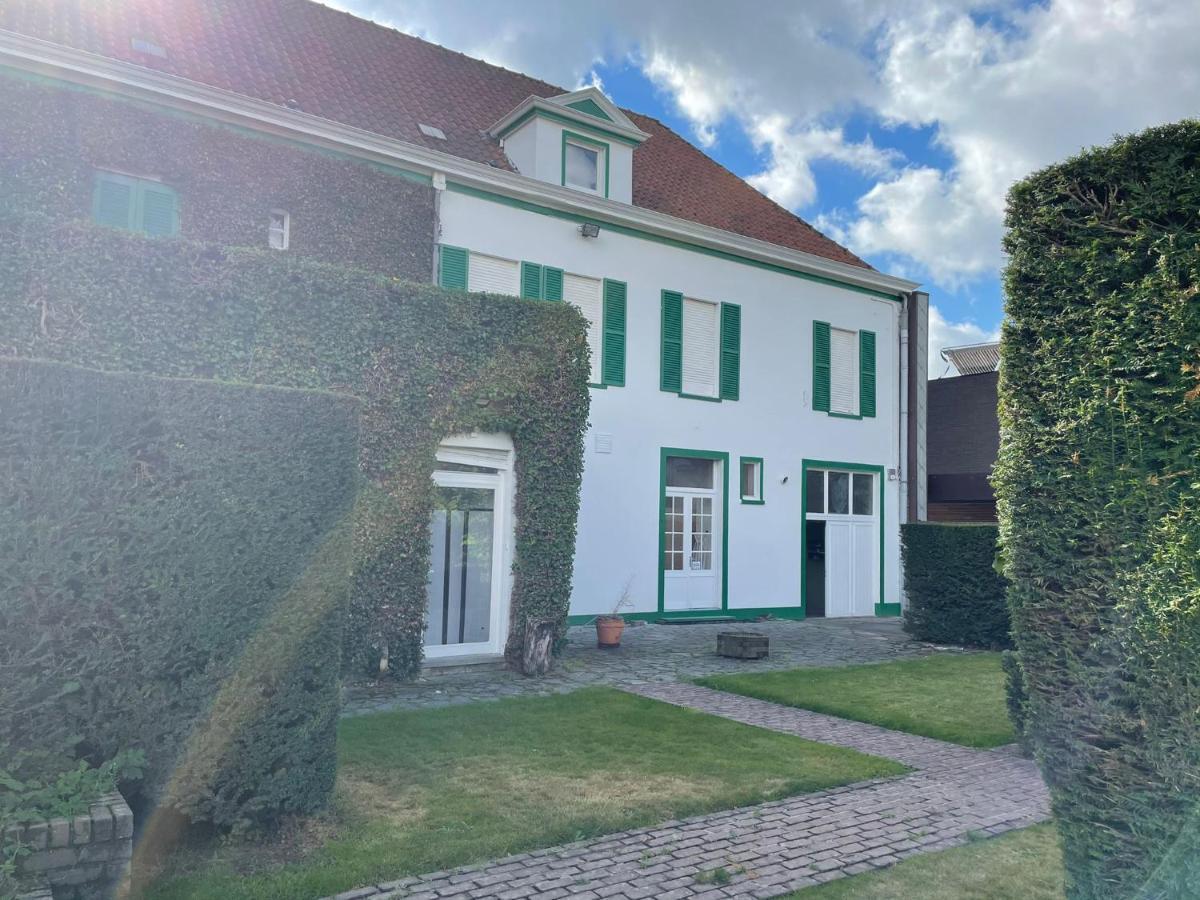 B&B The White House Wielsbeke ภายนอก รูปภาพ